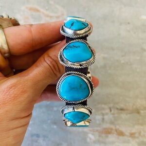 ♥️ Navajo ♥️ Signed Sterling Silver & Turquoise Leather Bracelet